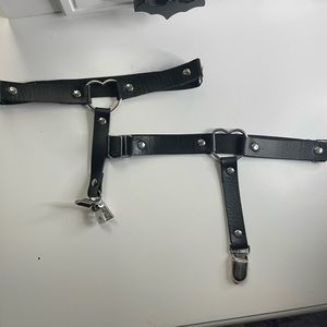 heart garters